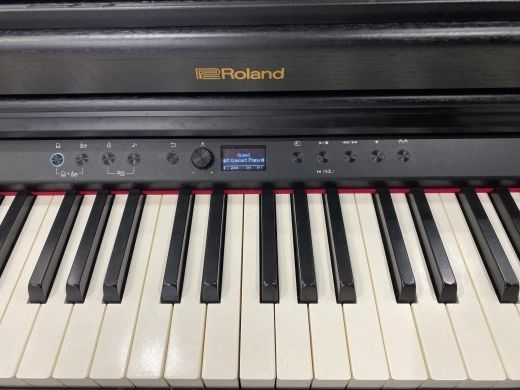 Roland RP701-CB 4